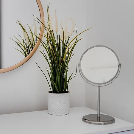 Number One At Empire 39 - Central Location Appartement Scarborough